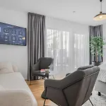 Cruwzo I Towers - Design
