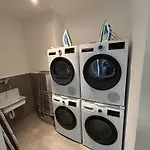 Cruwzo I Towers - Design