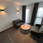 Cruwzo I Towers - Design *