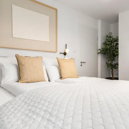 Cruwzo I Towers - Design Ρέγκενσμπουργκ