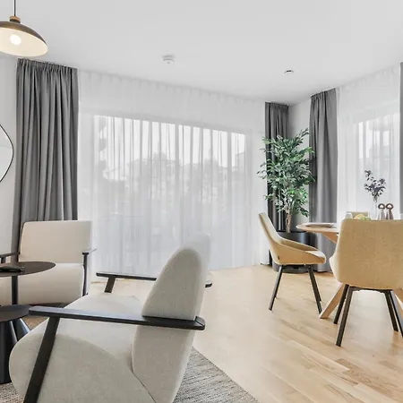 Cruwzo I Towers - Design Ρέγκενσμπουργκ