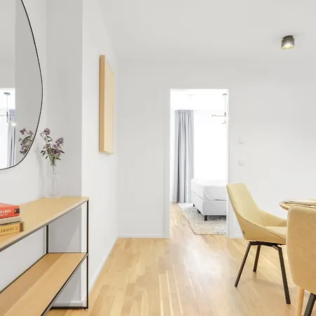 Cruwzo I Towers - Design