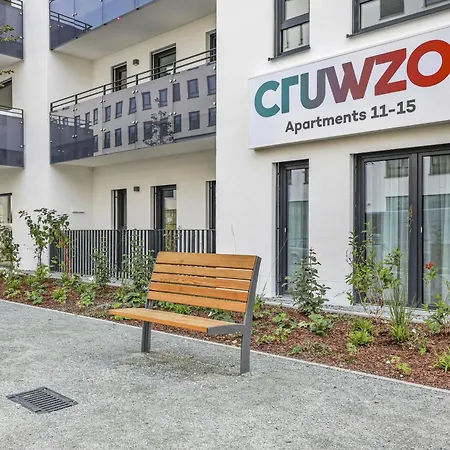 Cruwzo I Towers - Design * Regensburg