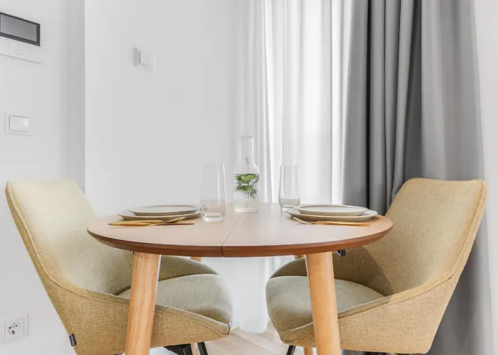 Cruwzo I Towers - Design Ρέγκενσμπουργκ