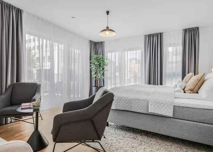 Cruwzo I Towers - Design Ρέγκενσμπουργκ