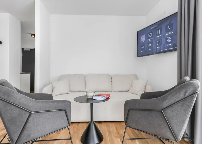 Cruwzo I Towers - Design Ρέγκενσμπουργκ