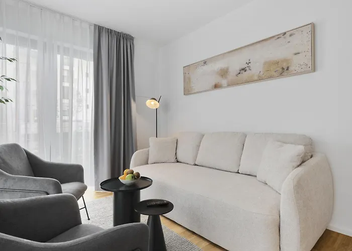 Cruwzo I Towers - Design