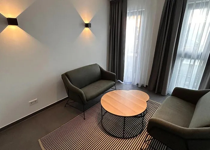 Cruwzo I Towers - Design *